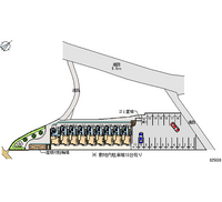 25039 Monthly parking lot