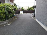 レオパレスアクロテリオン 駐車場