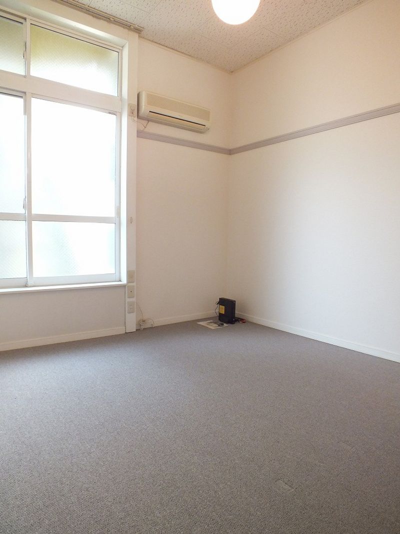 leopalace White Wing II Phòng khách