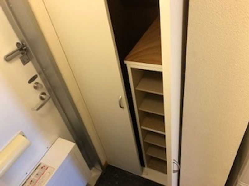 レオパレスヌーボ館 収納