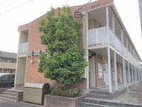 レオパレスサニエリ 外観