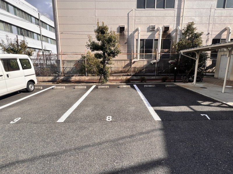 レオパレスＰｌｅｙｏｎｅ 駐車場