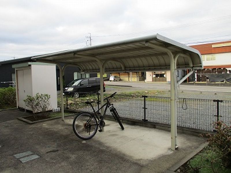 レオパレスポミカ 共用部分