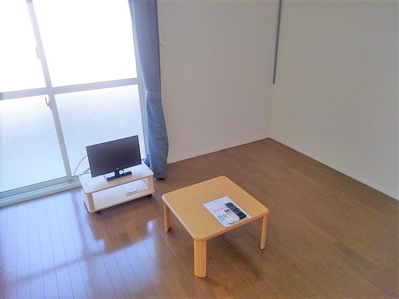 レオパレスサンメッセ 寝室
