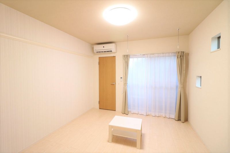 クレイノ山ノ内 居間