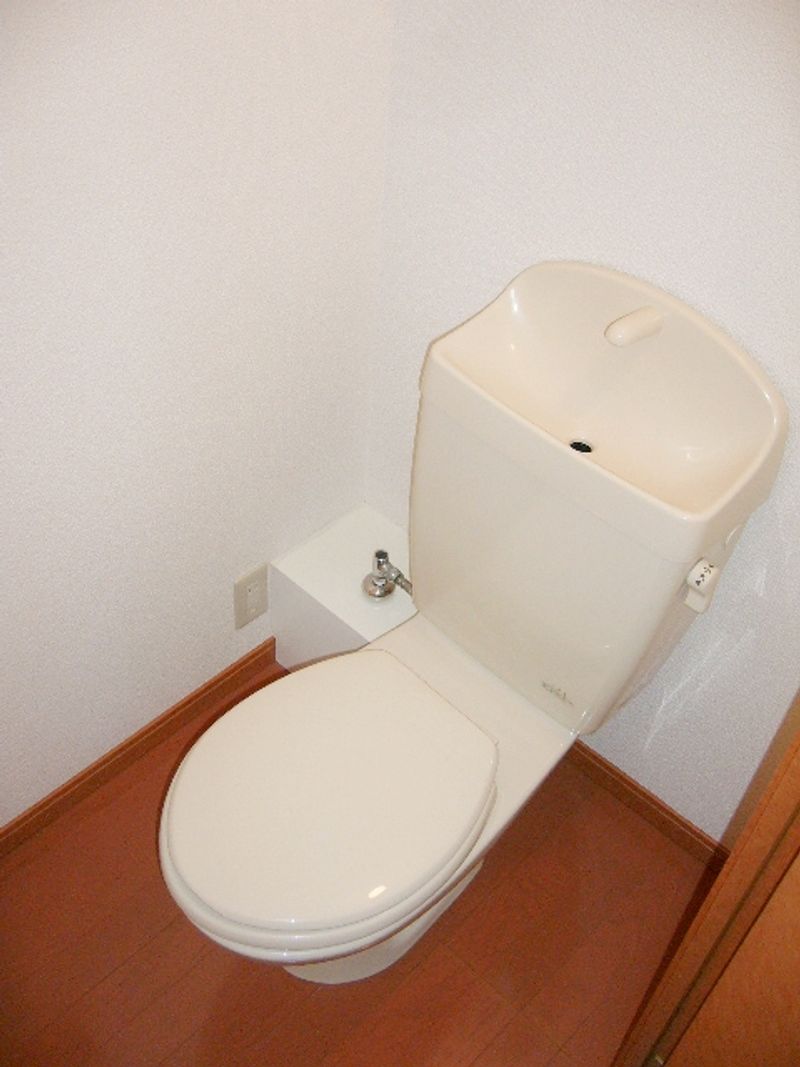 レオパレスＦＵＭＡ トイレ