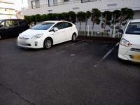 レオパレスパティオ富士見が丘 駐車場