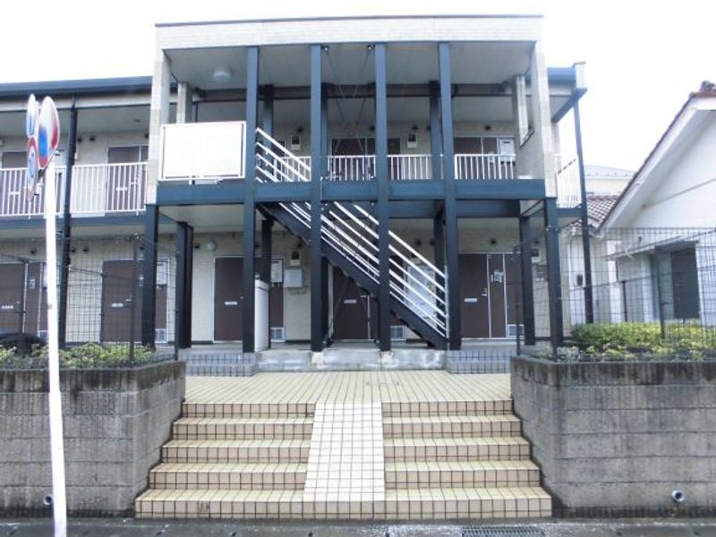 レオパレスシャンブル参番館 共用部分