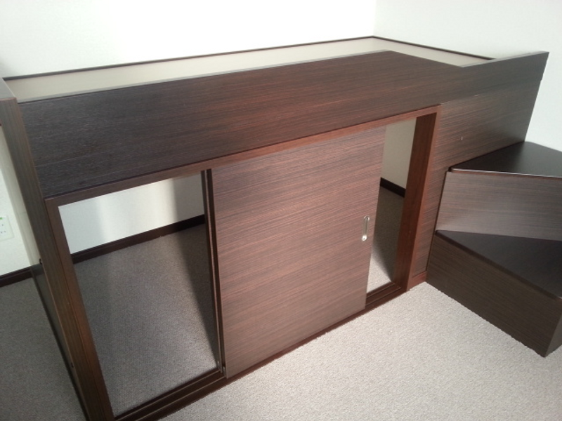 LEONEXT Okamisawa Storage