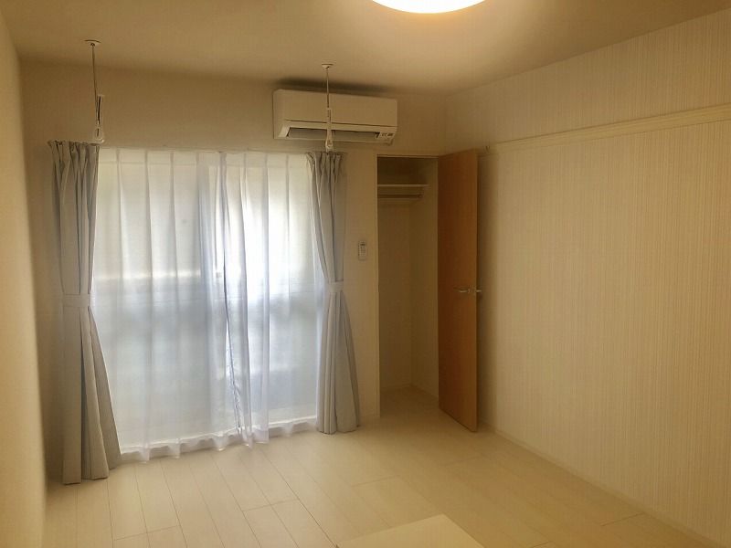 クレイノＧＡＲＤＥＮ　丘　Ⅱ 居間