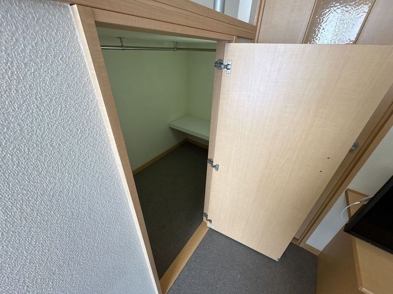 leopalace Sakae Storage