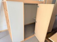 レオパレスカーネリアン片倉 収納