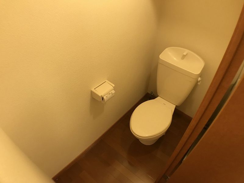レオパレスさくら トイレ