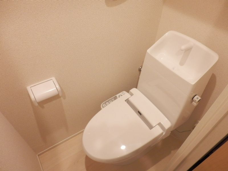 クレイノＯａｋｃｏｕｒｔ長橋Ⅱ トイレ