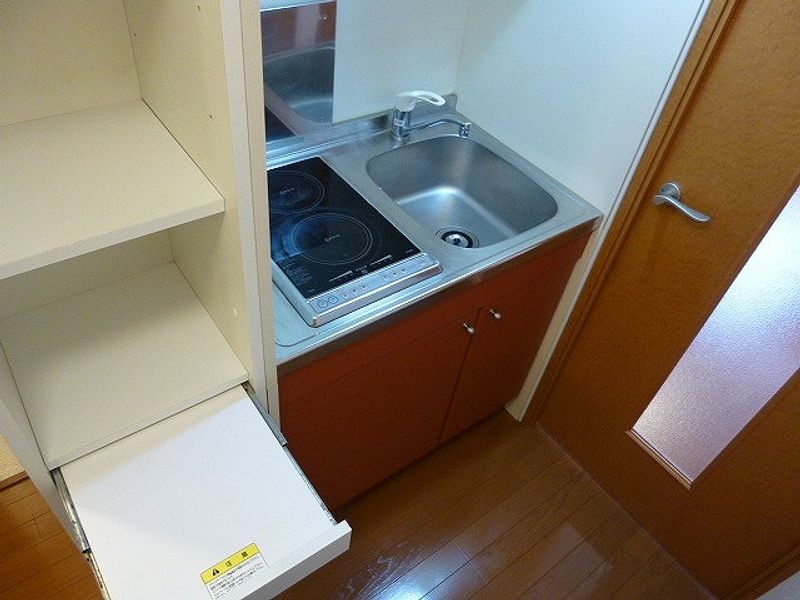 レオパレスピアチェーレ キッチン