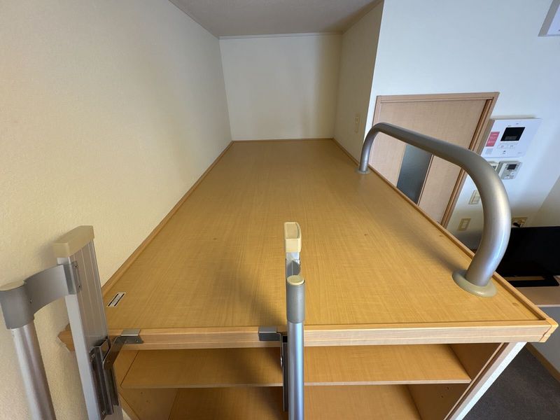 leopalace Selorm B Other