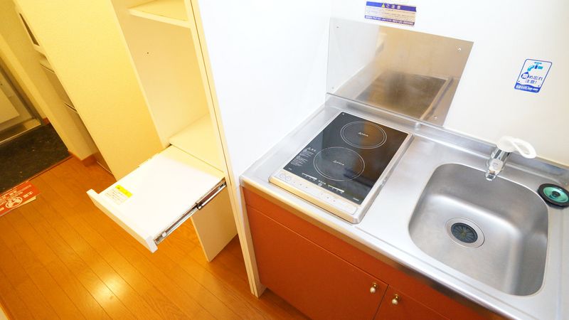レオパレスわかば キッチン