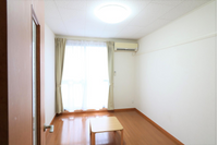 レオパレス吉祥院 居間