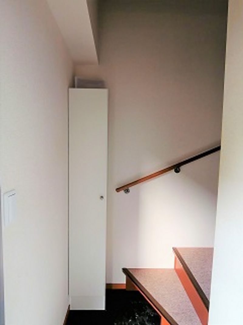レオパレスあいのはらⅢ 玄関