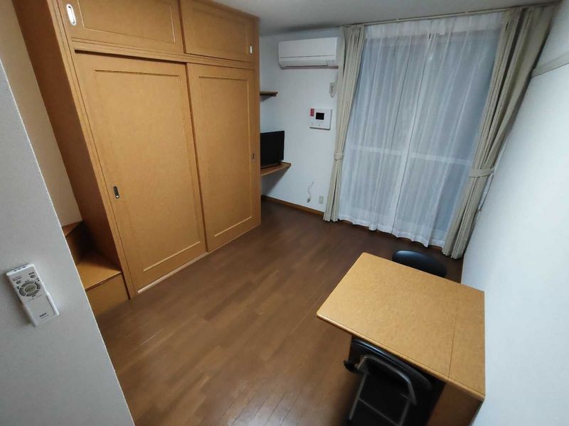 レオパレスガーデンアオキ 居間