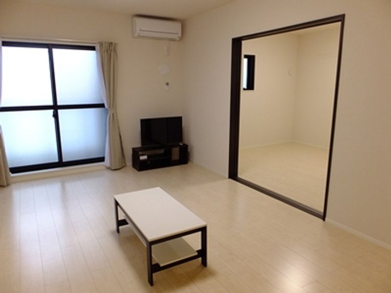 ミランダ紫陽花 居間