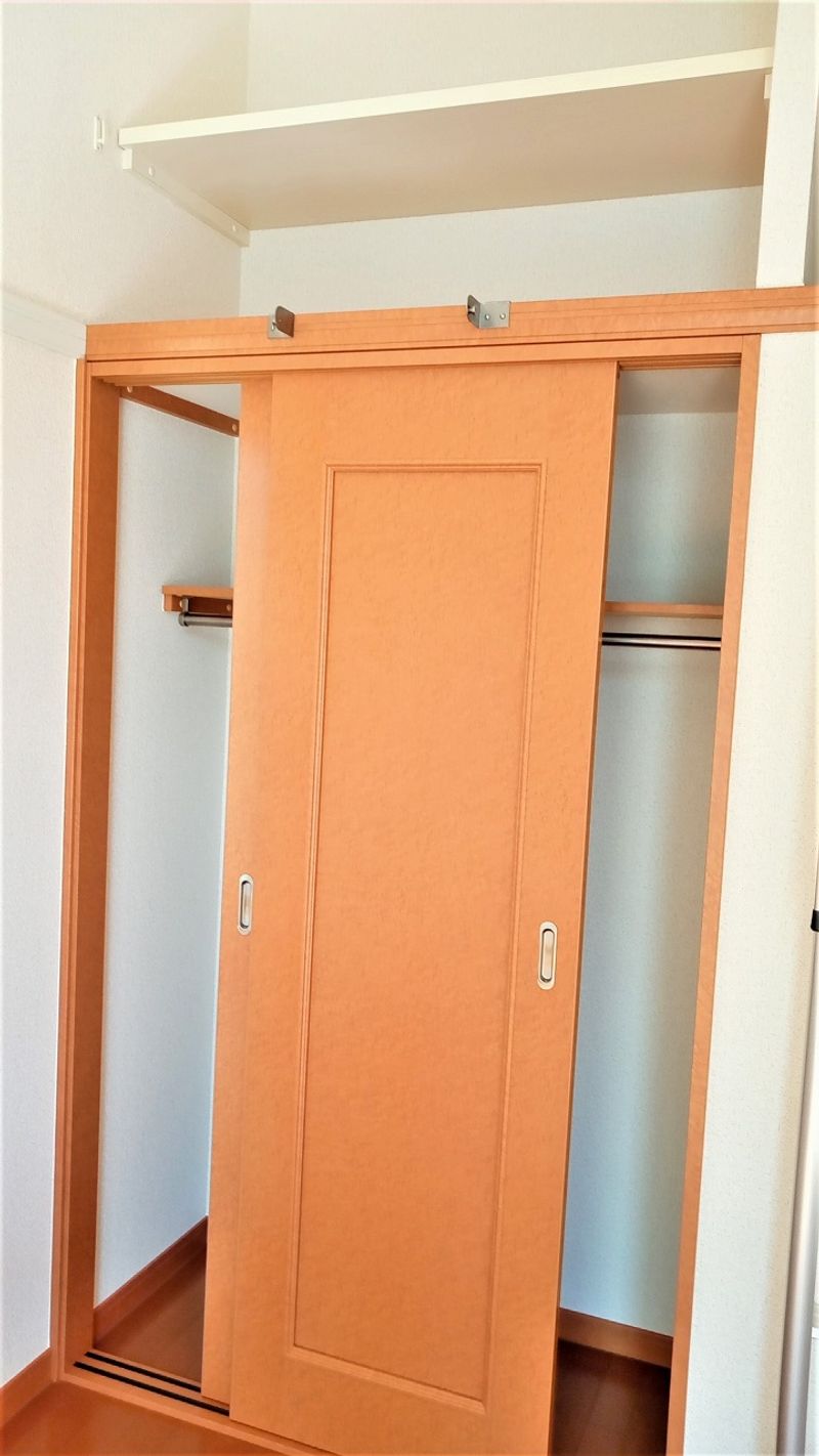 レオパレスエナミス２ 収納