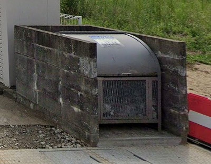 レオパレスマノワール本成寺 共用部分