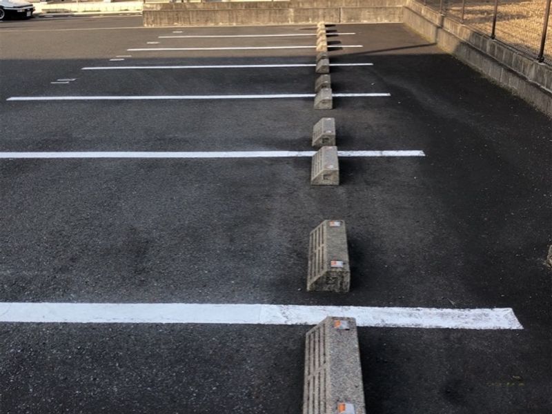 レオパレス院庄 駐車場