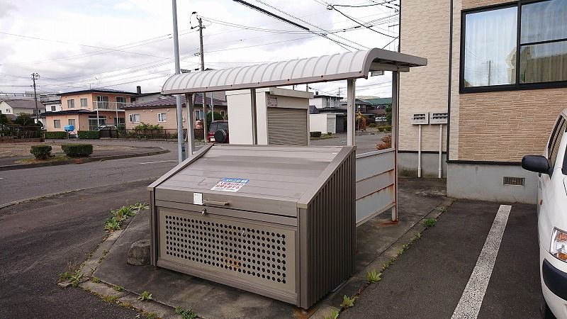 レオパレスエンルム 共用部分