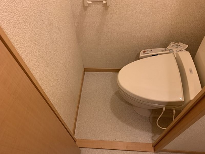 レオパレスベルヴィ旭ヶ丘 トイレ