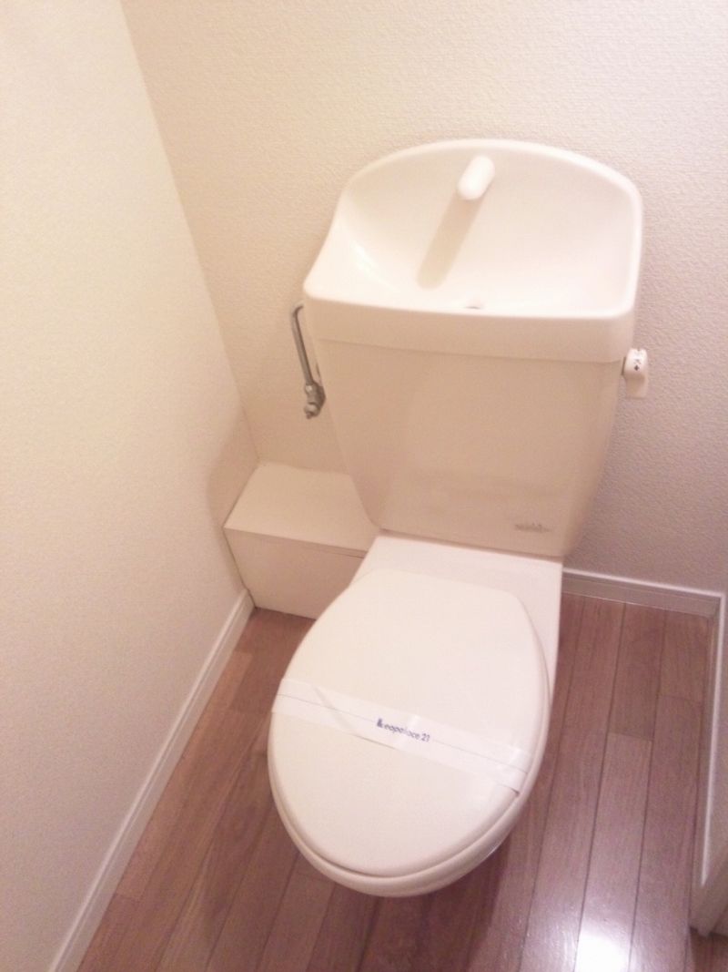 レオパレスソレイユ トイレ