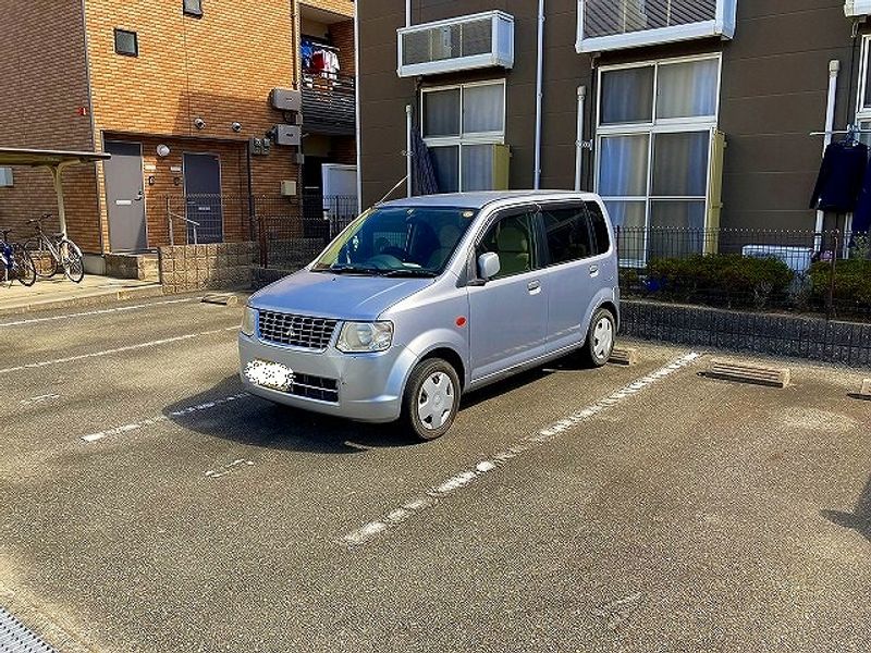 レオパレスＭＡＣＳ　ＩＮＡＭＩ 駐車場