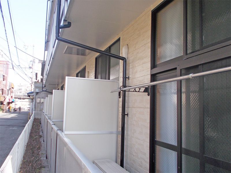 レオパレスＳＵＭＩＥ バルコニー