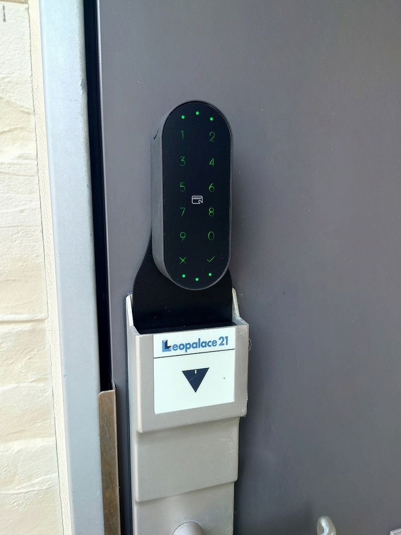 leopalace Sakura Entrance