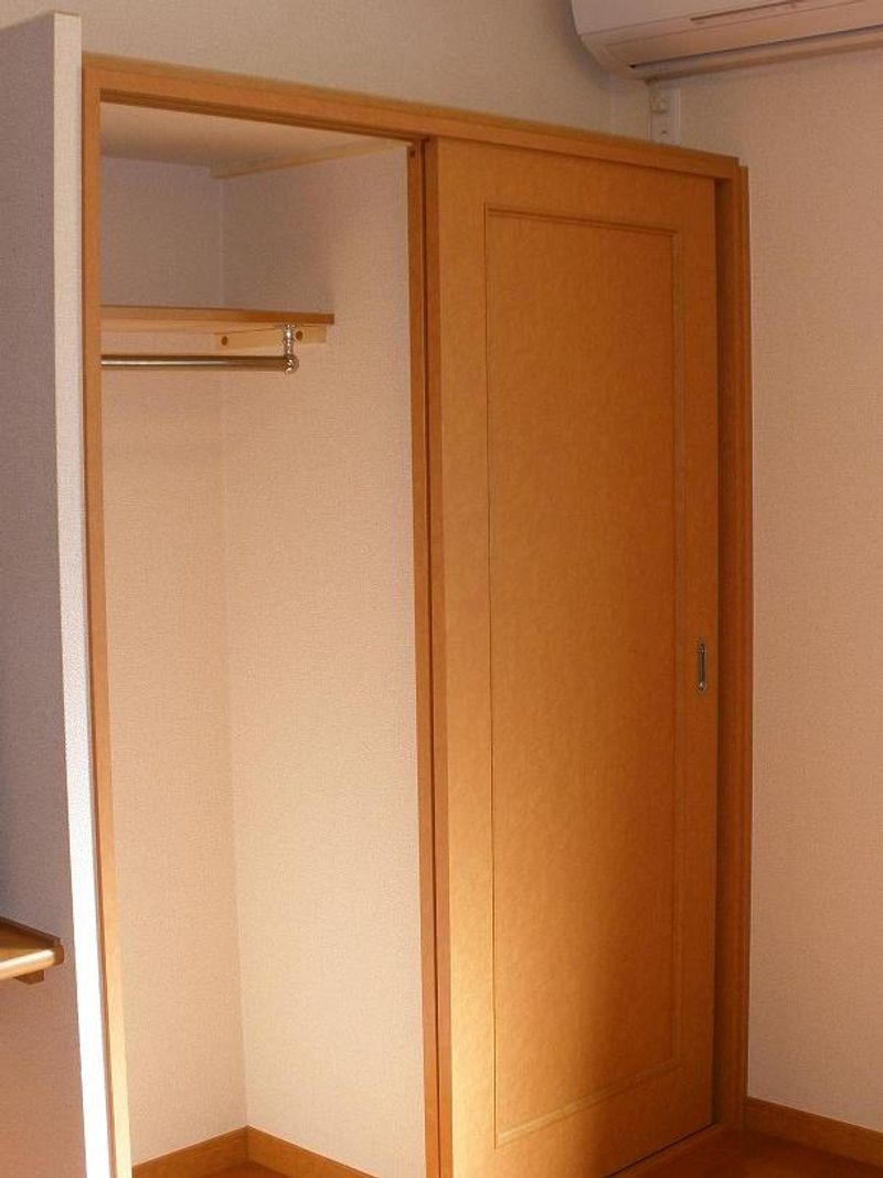 レオパレス安田　１ 収納