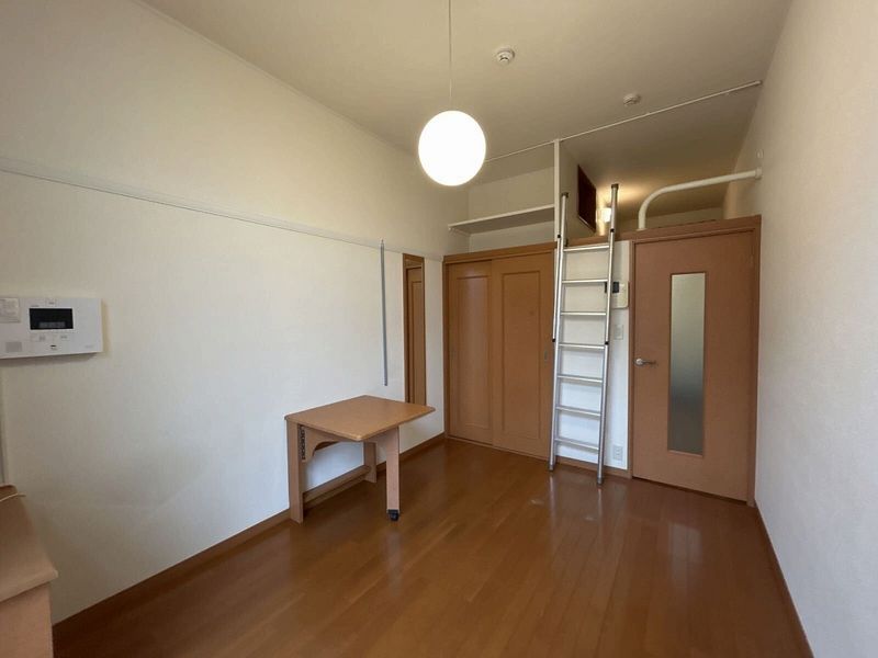 レオパレスｓａｋｕｒａ 居間