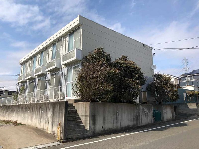 レオパレスメゾン・クレール 外観