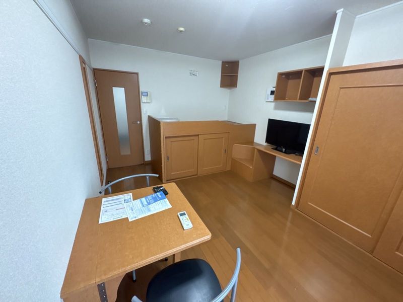 レオパレスブルースカイ 居間