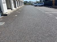 レオパレスエムエスエムⅢ 駐車場
