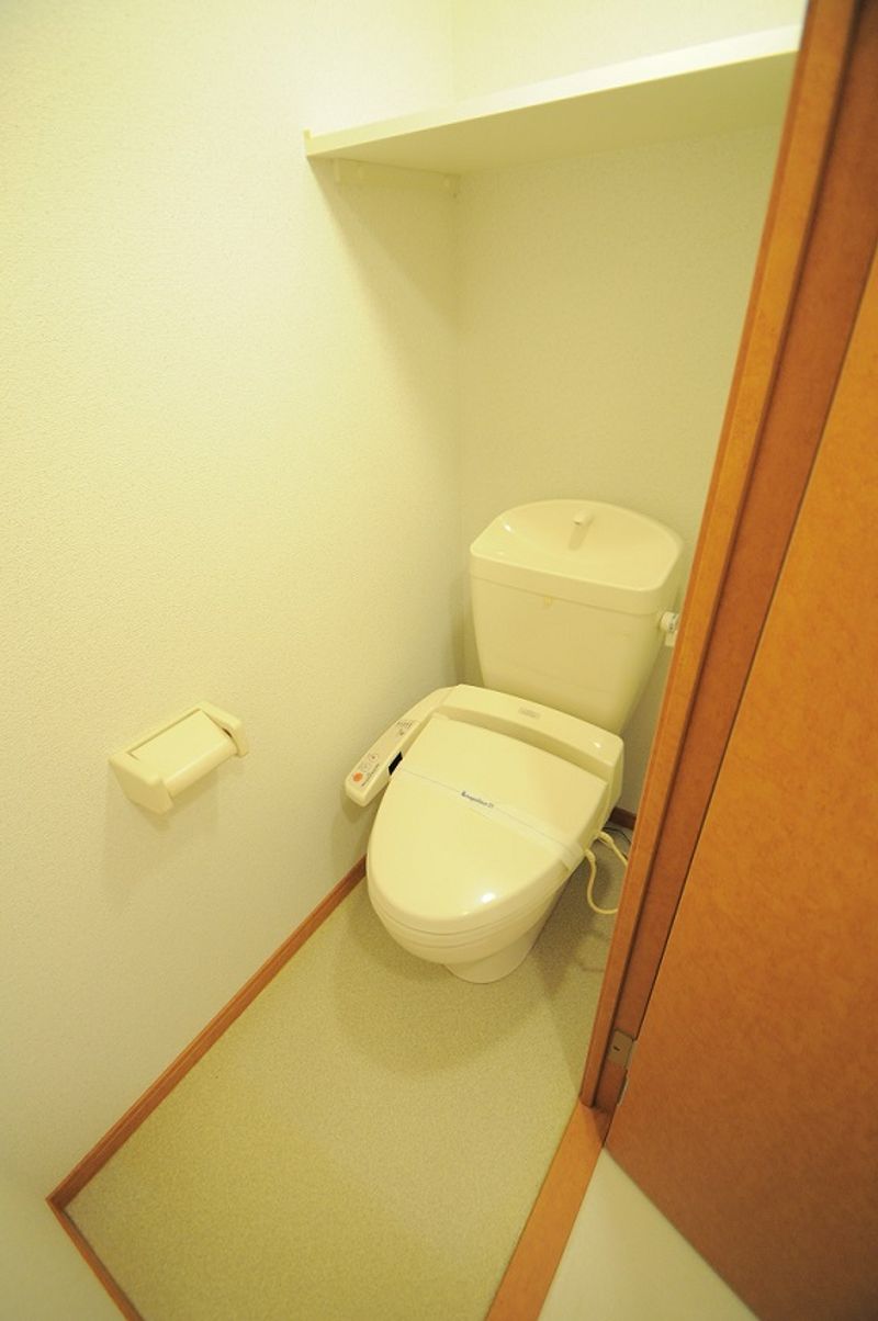 レオパレスシュテルン トイレ