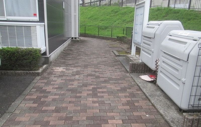 レオパレスみるく 共用部分