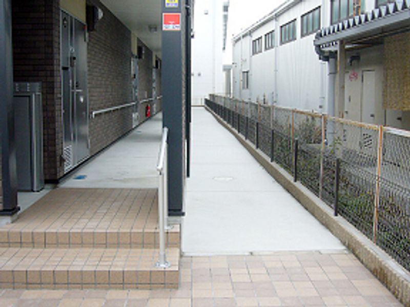 レオパレスディス　ポレール 共用部分