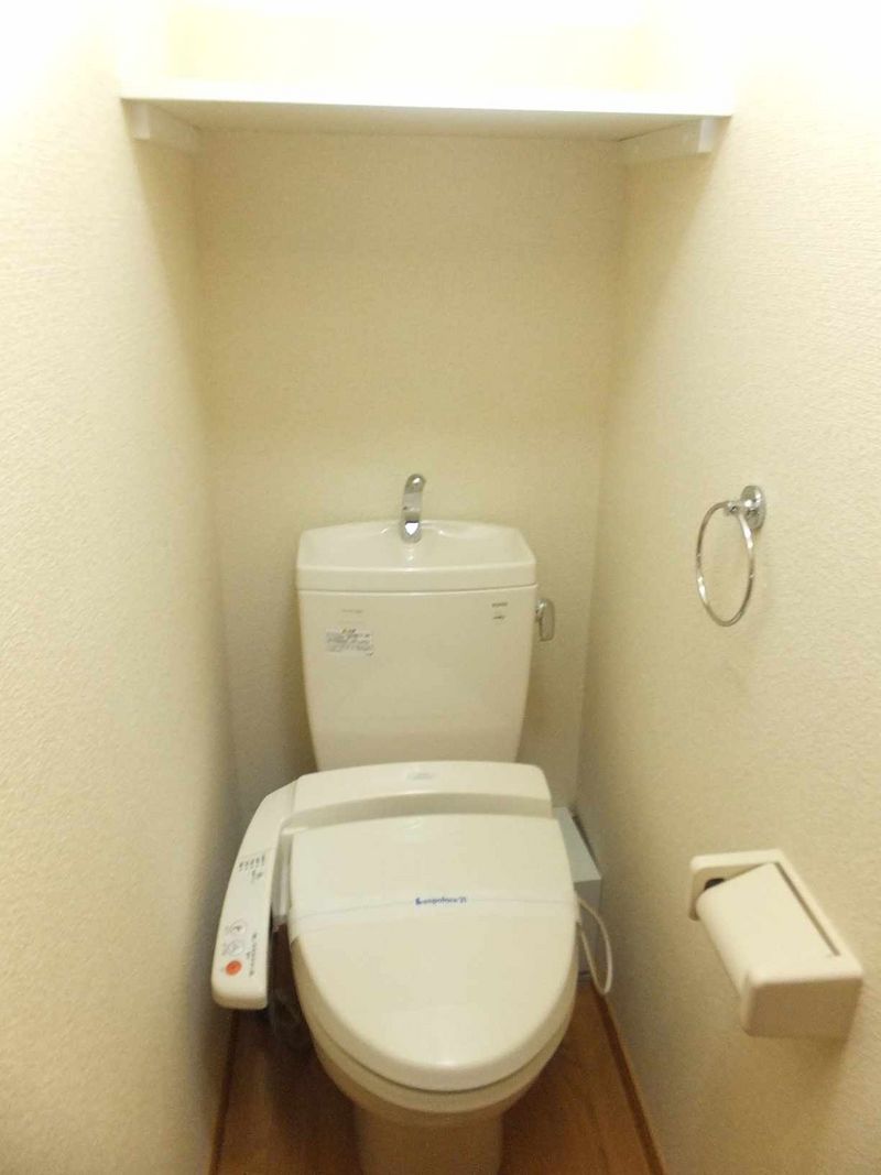 レオパレスミルキーウェイ トイレ