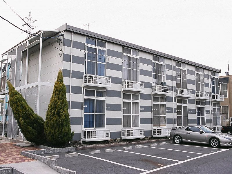 レオパレス安城 外観