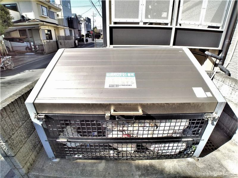 レオパレスピエール　コリーネ 共用部分