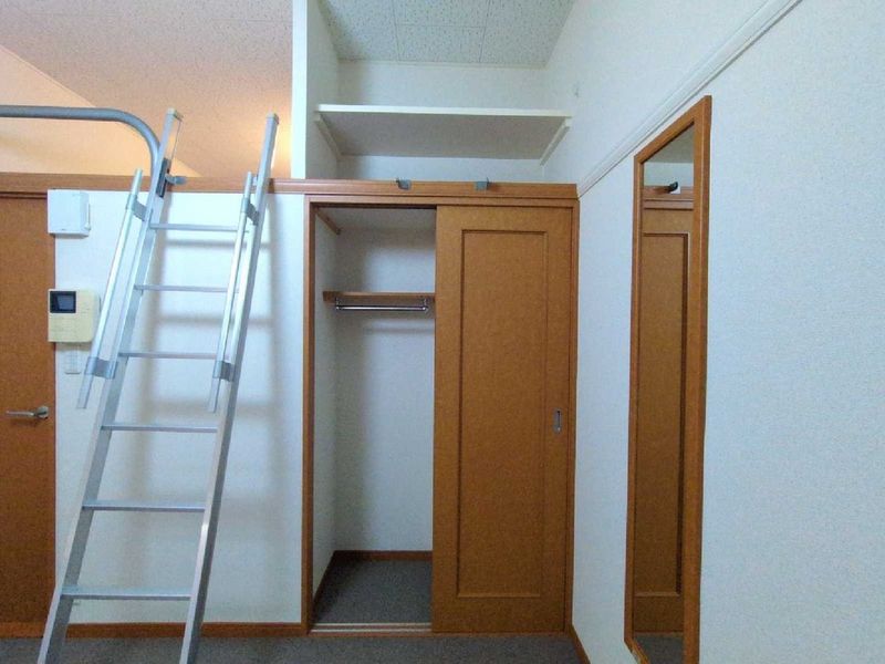 レオパレスダイガ 収納