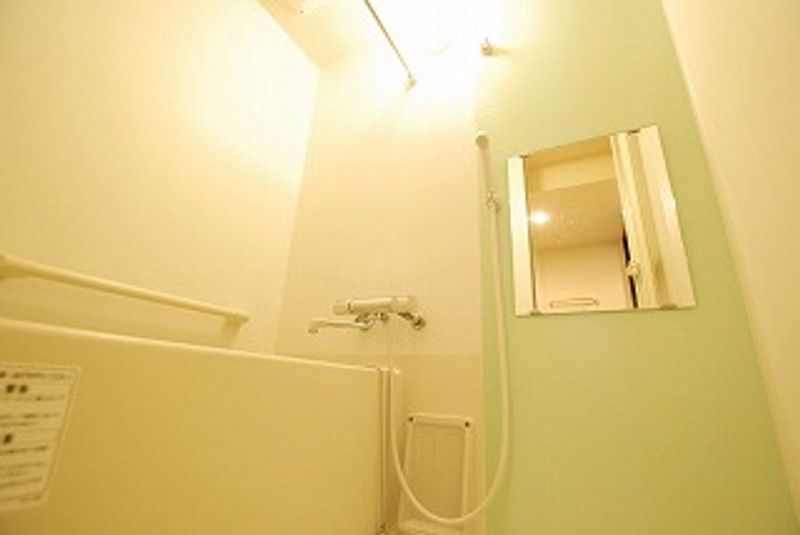 MIRANDA Shin Corpo Kita Yono 浴室