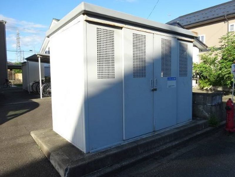 レオパレスパストラーレ 庭