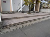 レオパレス坂出 エントランス