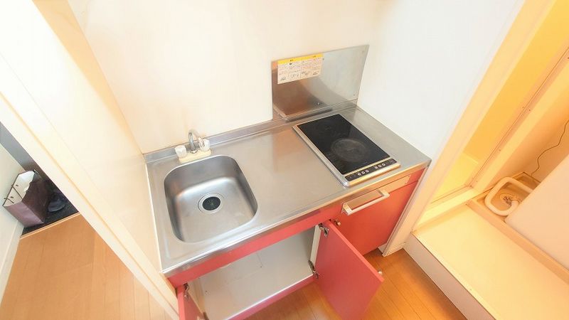 レオパレスＢｌｏｏｍ キッチン